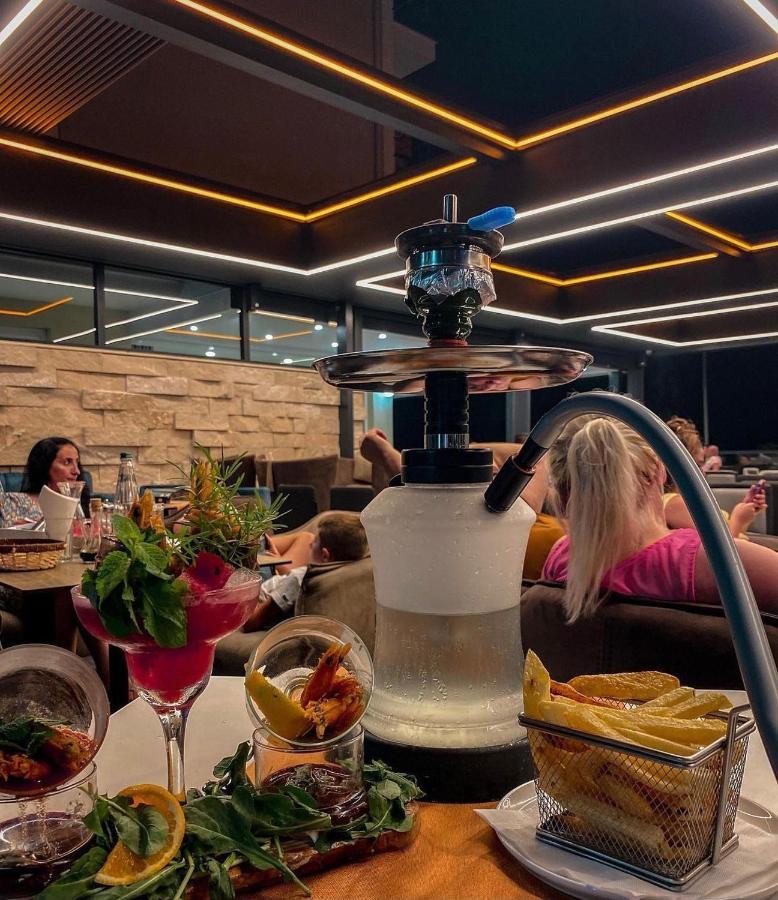 Shëngjin Hotel Frojd - Beach Front Resort מראה חיצוני תמונה