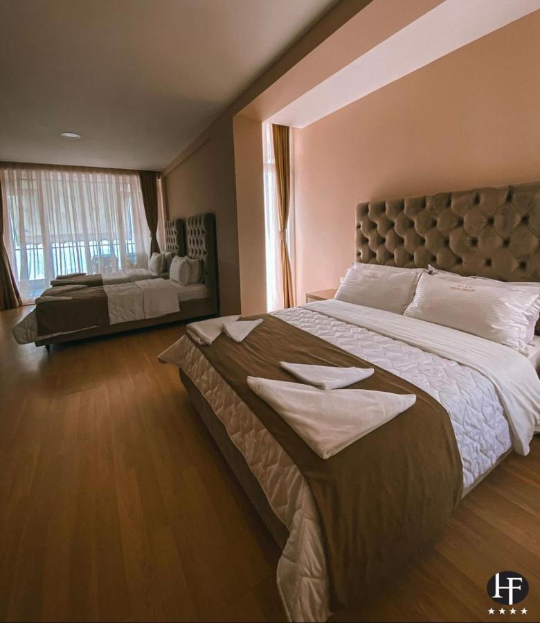 Shëngjin Hotel Frojd - Beach Front Resort מראה חיצוני תמונה